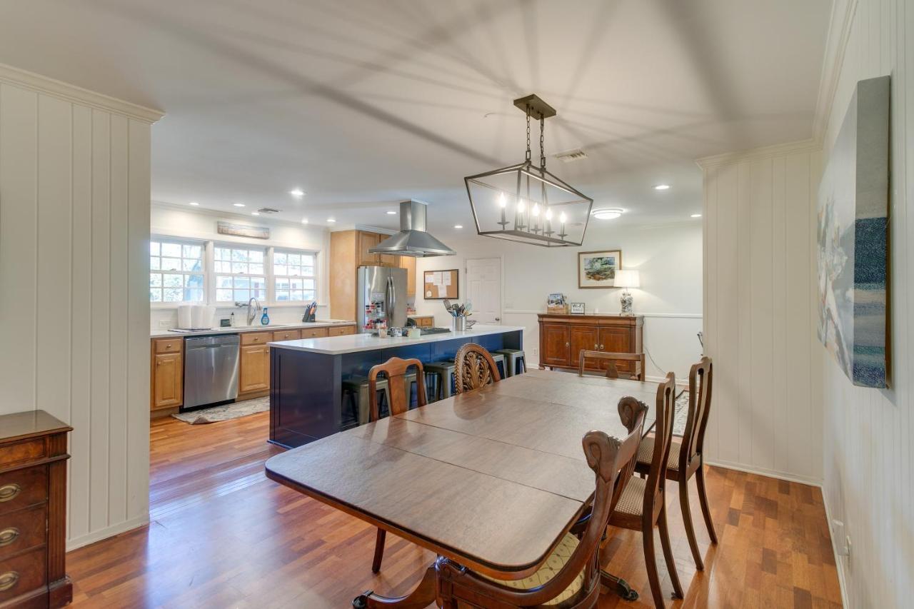 Spacious St Simons Island Vacation Rental With Pool! St. Simons Island Eksteriør billede