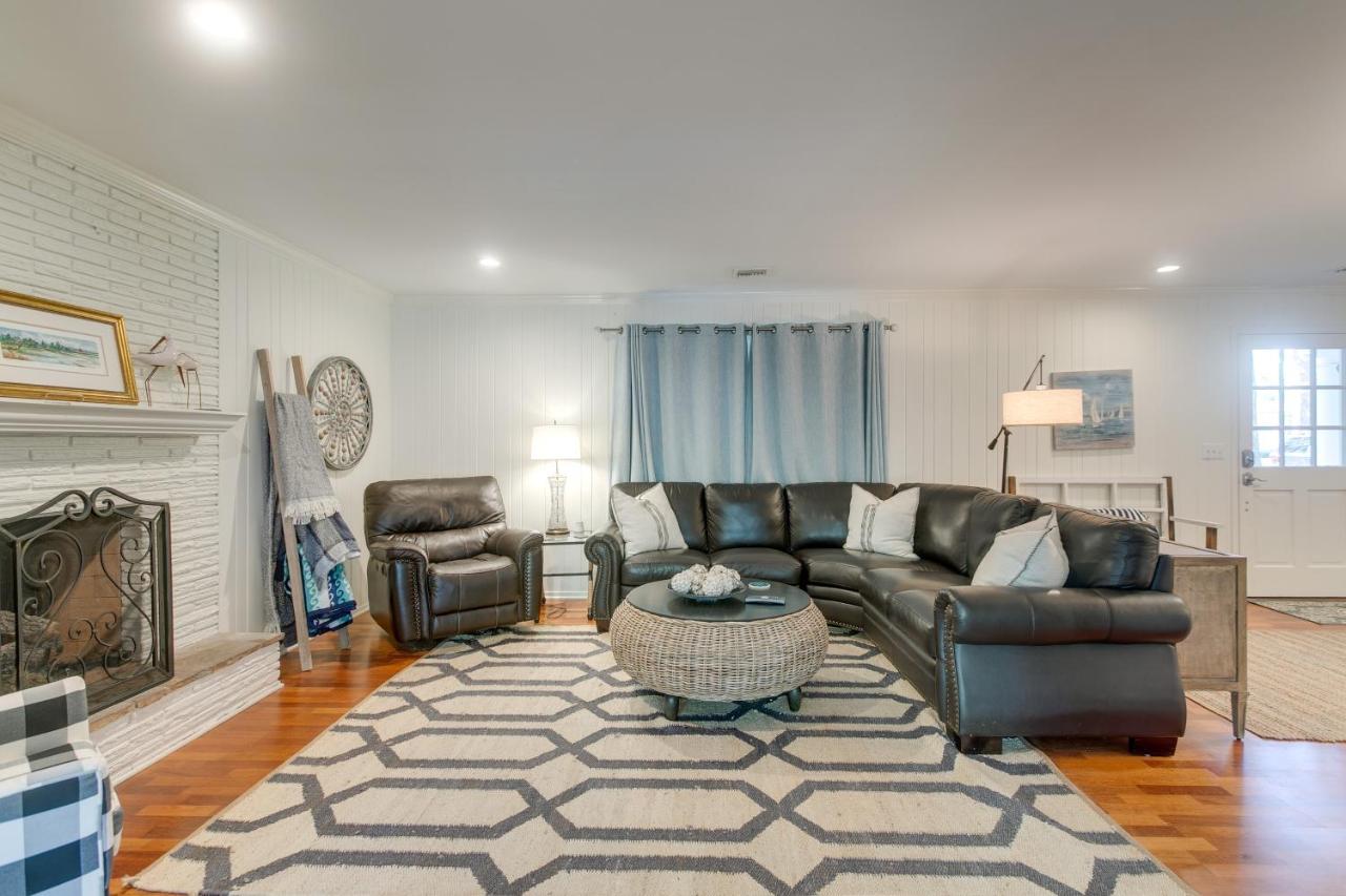 Spacious St Simons Island Vacation Rental With Pool! St. Simons Island Eksteriør billede