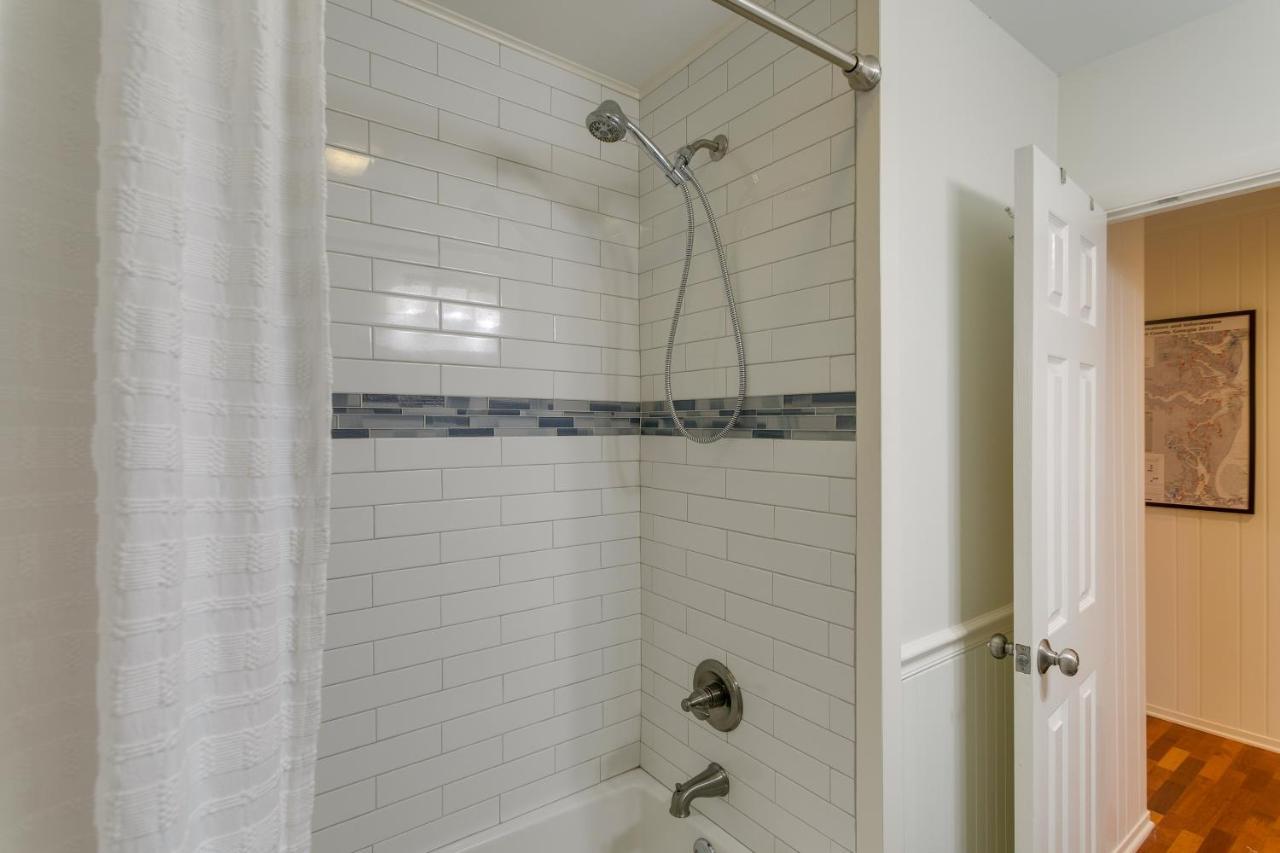 Spacious St Simons Island Vacation Rental With Pool! St. Simons Island Eksteriør billede